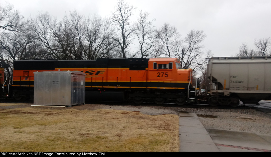 BNSF 275